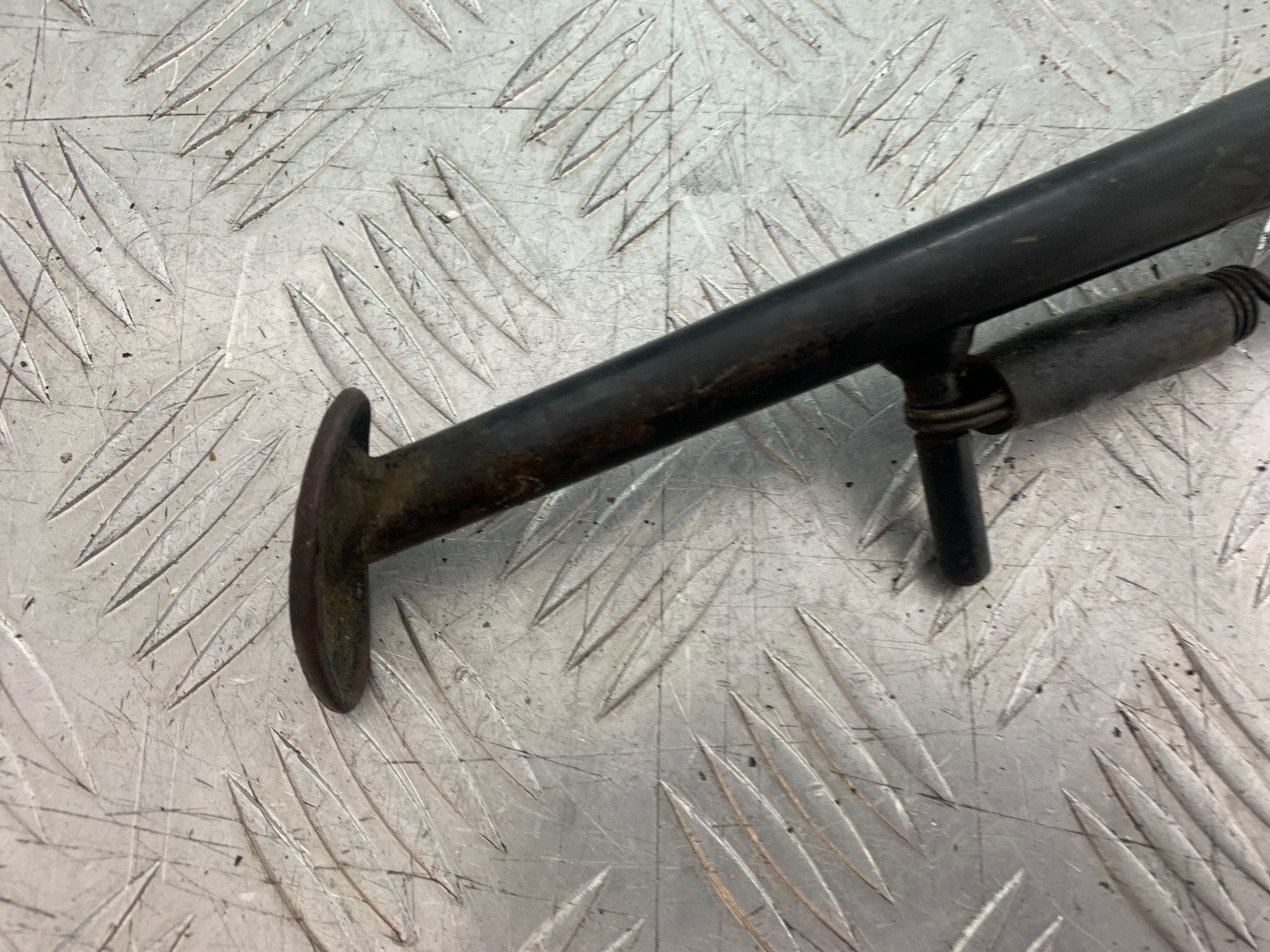 KAWASAKI ZX9R ZX9 C SIDE STAND AND BRACKET  YEAR 1998-99 (CMB1213)
