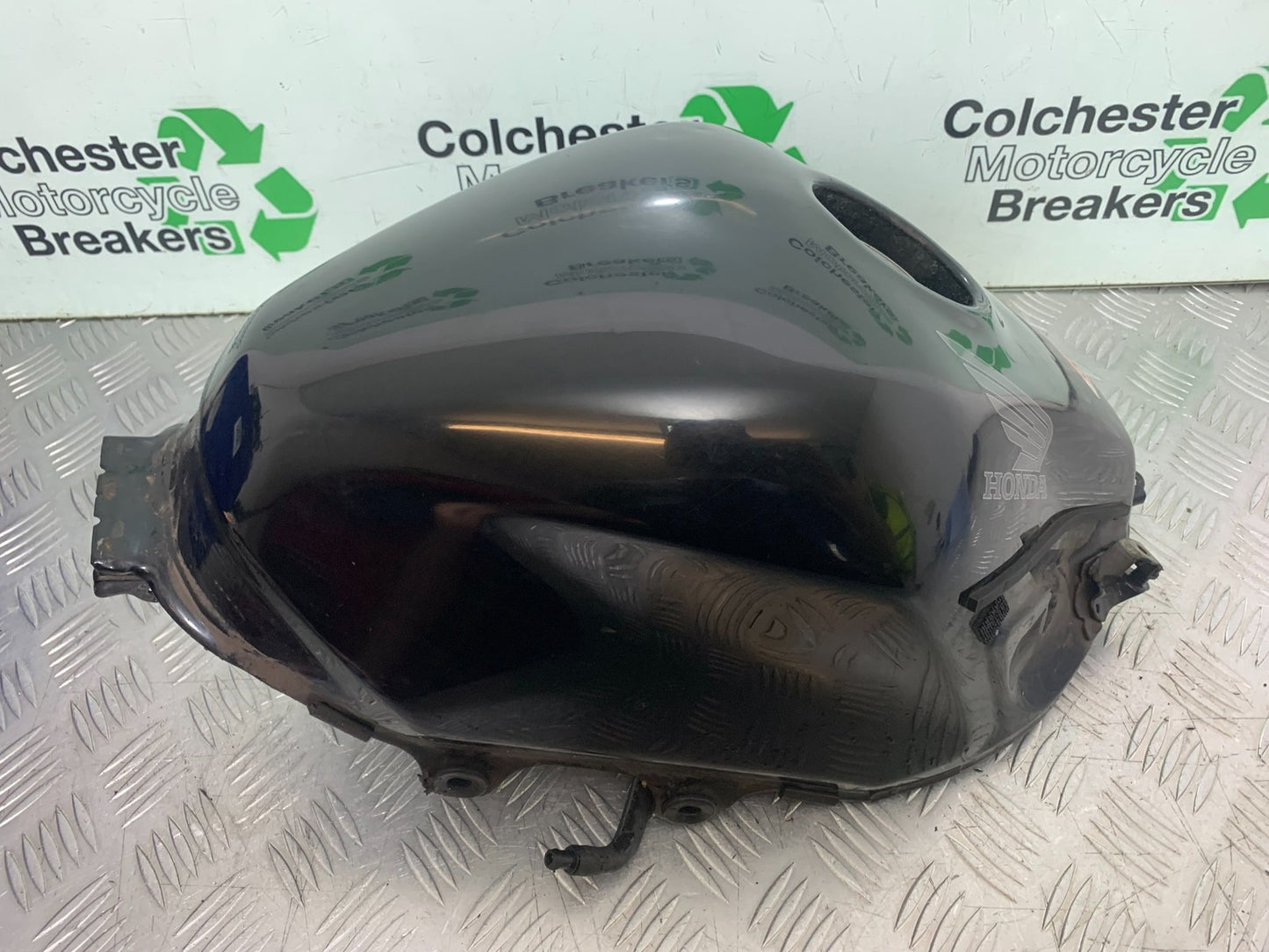 HONDA CB500 F CB500F PETROL TANK YEAR 2013-2015  (CMB1235)