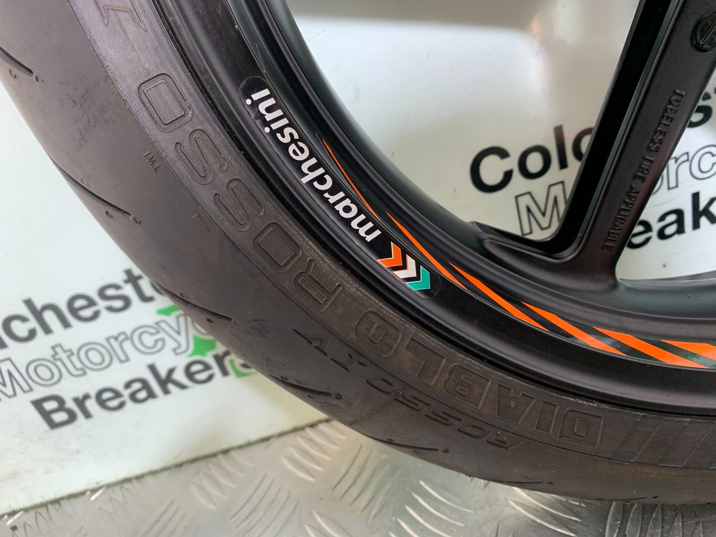 KTM 690 DUKE R LC4 FRONT WHEEL YEAR 2012-2015  (CMB1180)