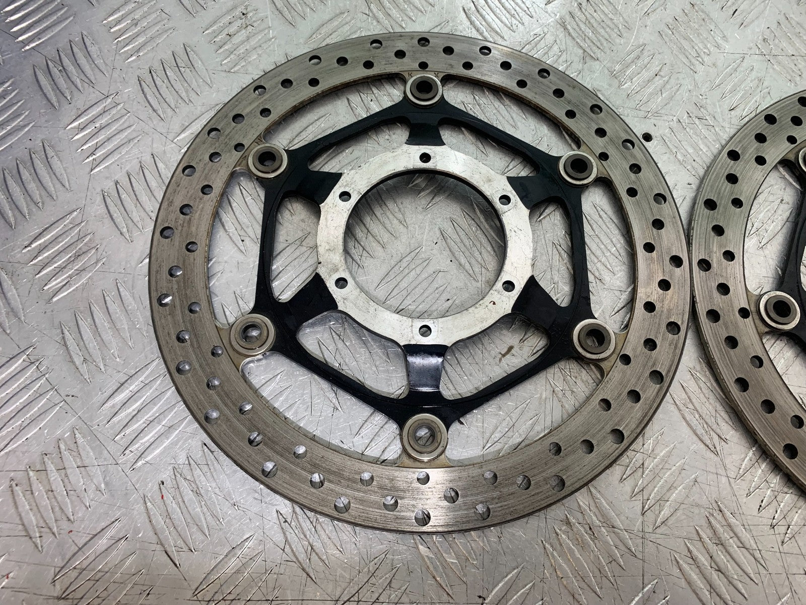 HONDA CBR1000 rr FIREBLADE FRONT BRAKE DISCS   2008-2011 (CMB1253)