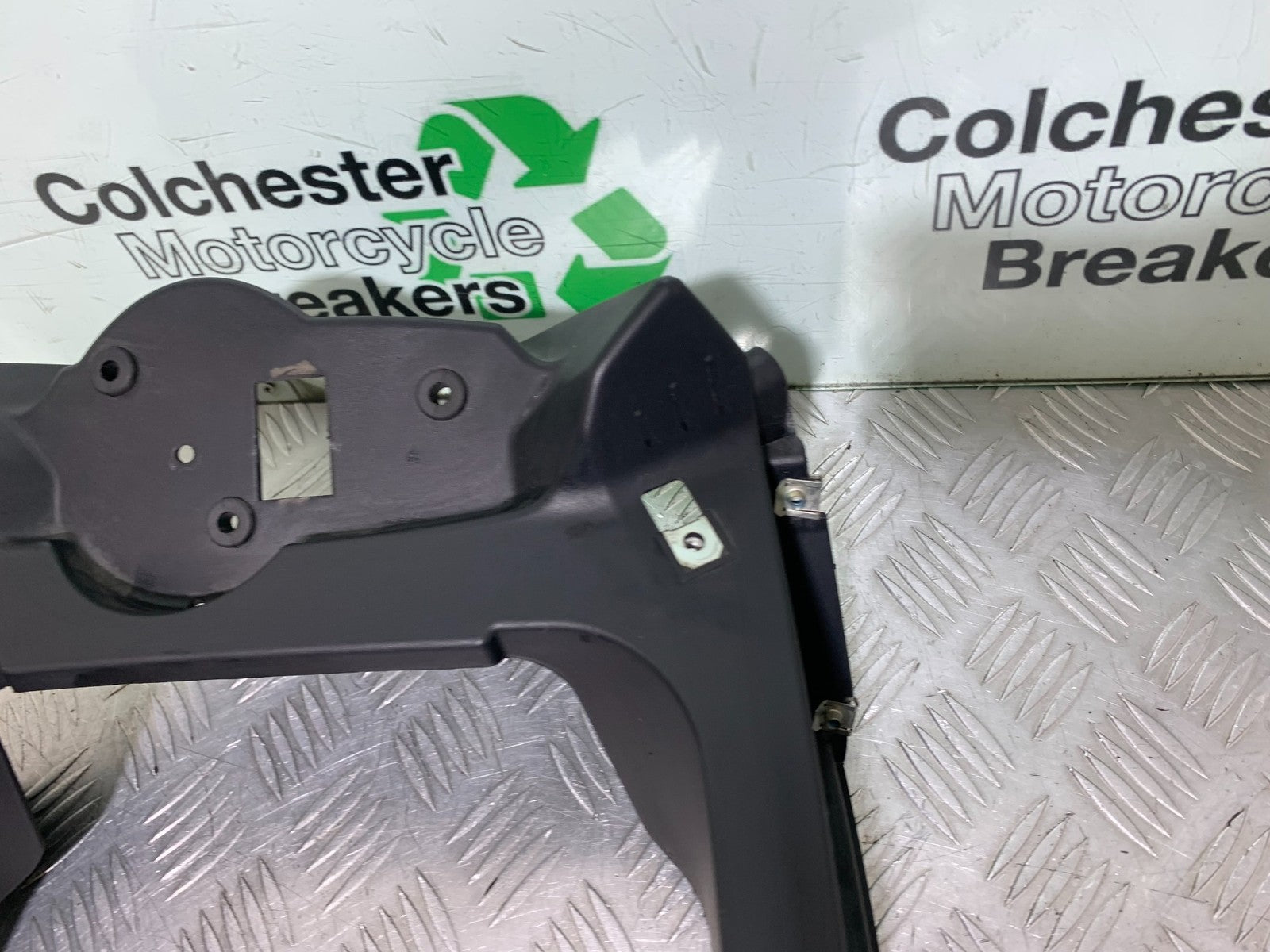 BMW F800 GT CLOCK SURROUND  YEAR 2013-2017 (CMB1248)