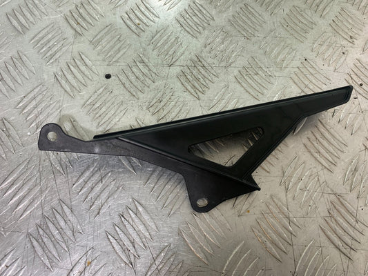 APRILIA RSV4 FACTORY CHAIN GUARD YEAR 2009-2012 (CMB1224)