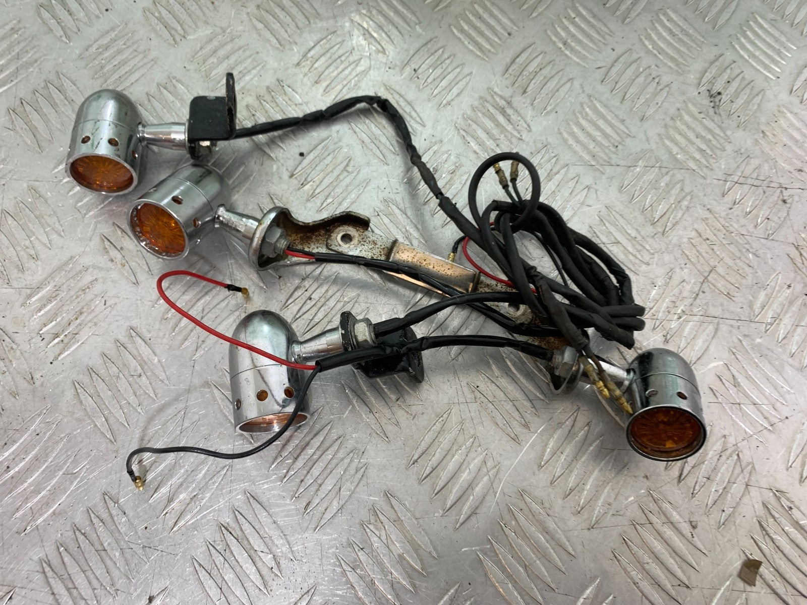 YAMAHA XV1100 XV 1100 VIRAGO FRONT AND REAR INDICATORS   1990-1999 (CMB1190)