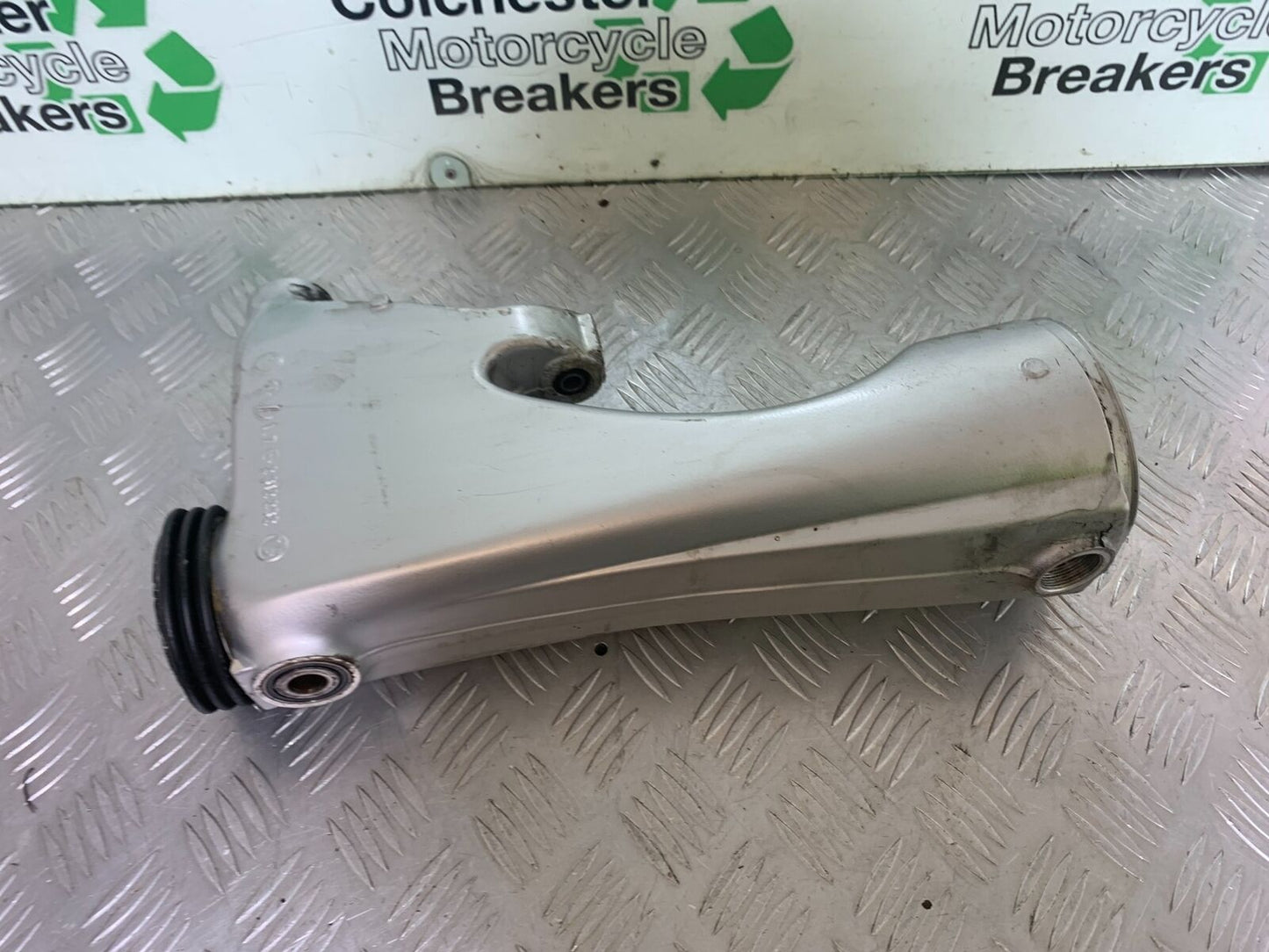 BMW R1100 RT R 1100 RT SWINGARM YEAR 1996-2001 (CMB1095)