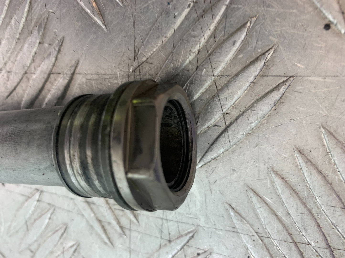 APRILIA RSV4 FACTORY FRONT WHEEL SPINDLE  YEAR 2009-2012 (CMB1224)