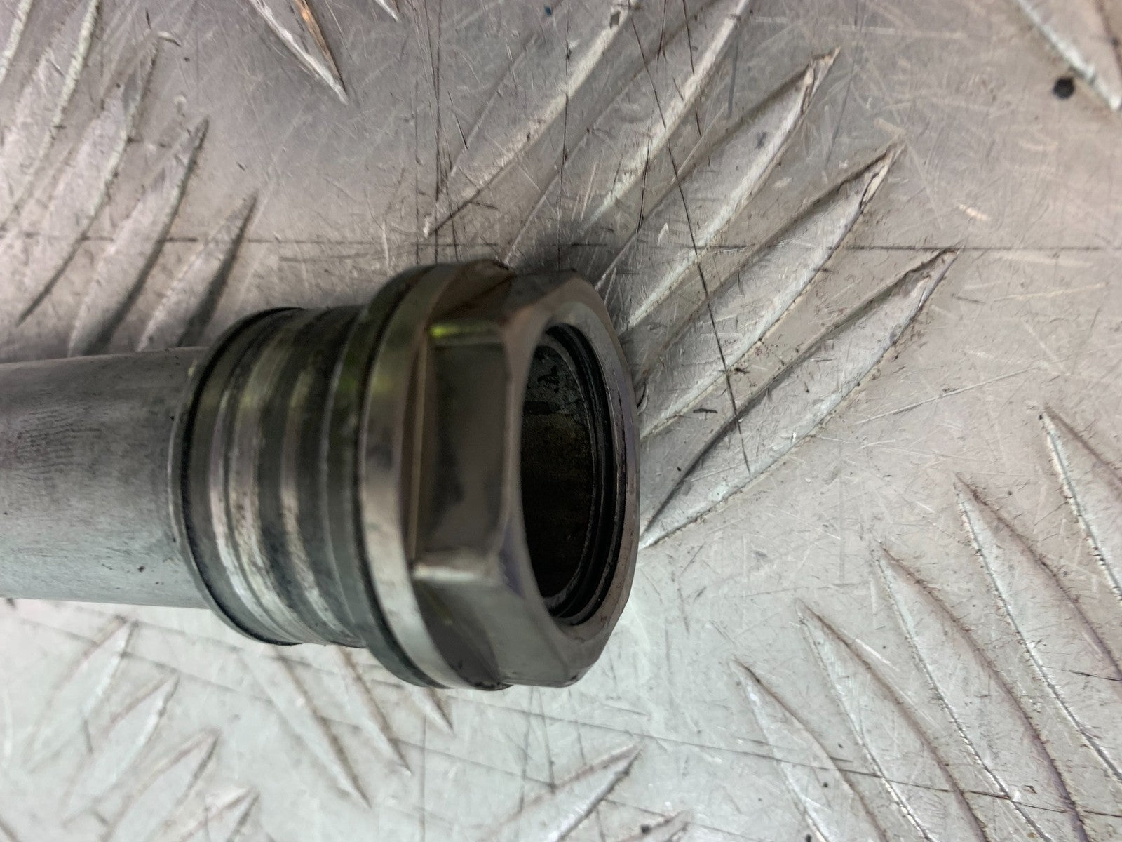 APRILIA RSV4 FACTORY FRONT WHEEL SPINDLE  YEAR 2009-2012 (CMB1224)