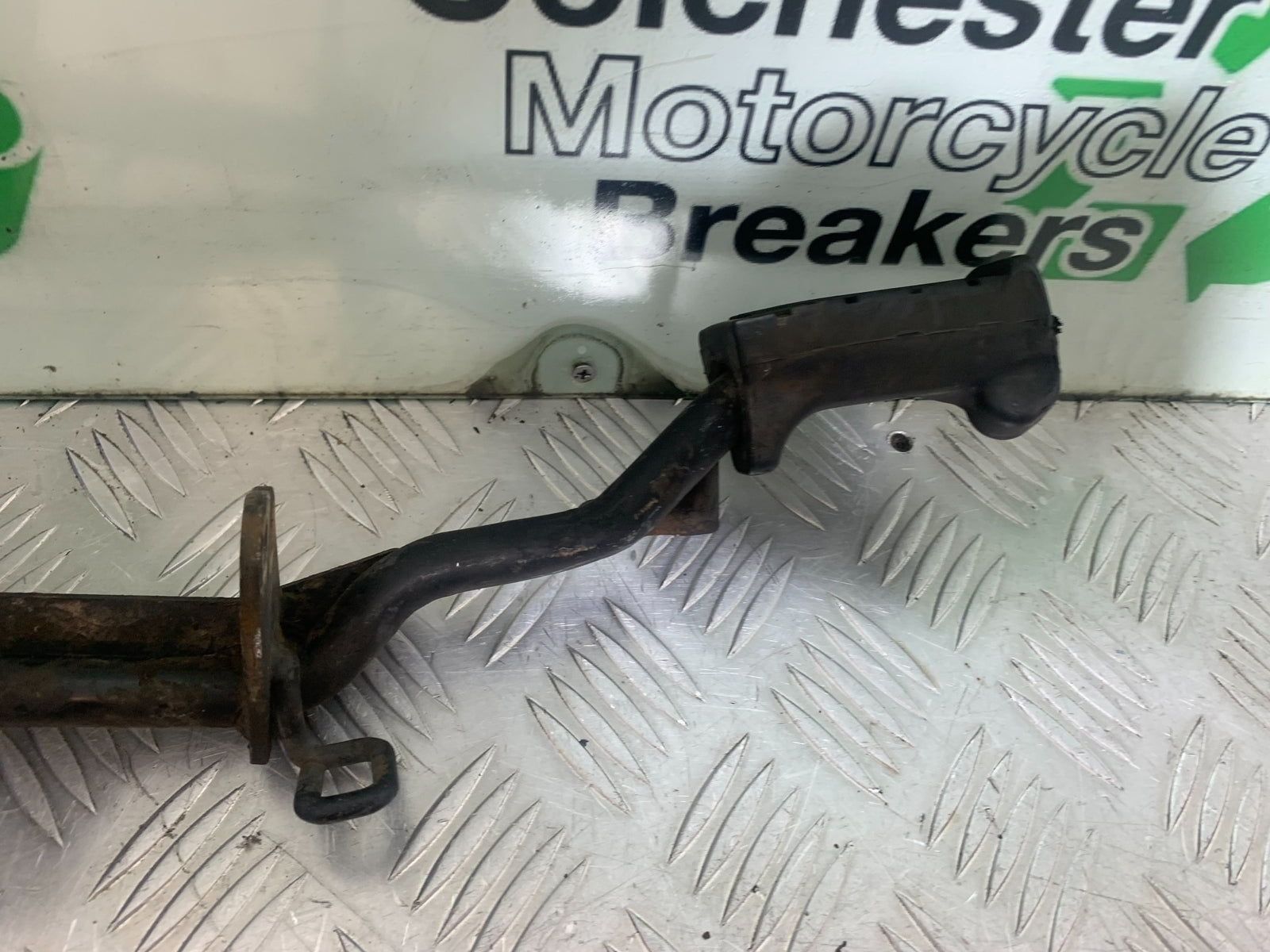 YAMAHA YBR125 YBR 125 FRONT FOOTREAR BAR YEAR 2010-2017 (CMB1163)