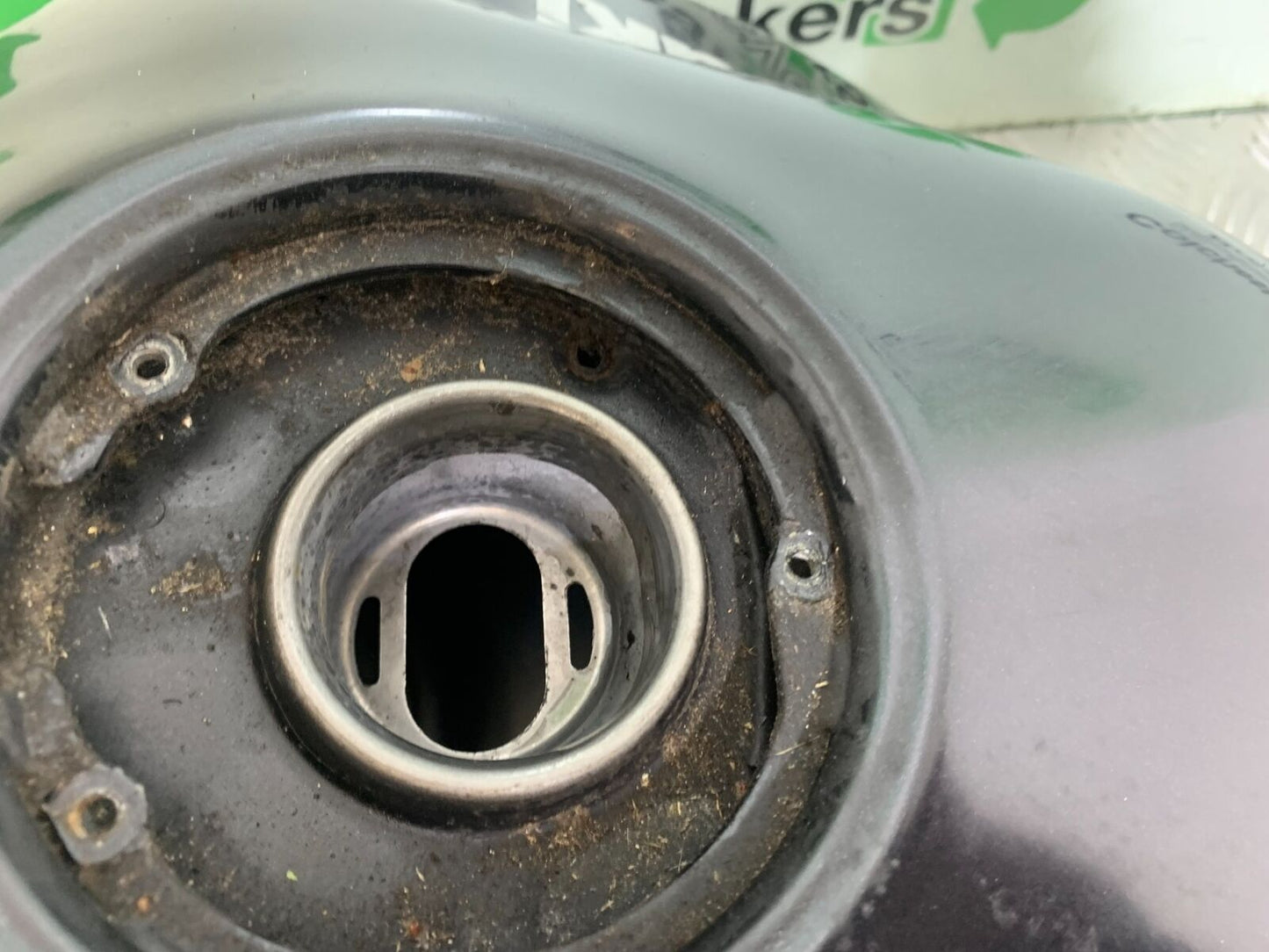 KAWASAKI Z750 Z 750 PETROL TANK   YEAR 2004-2006  (CMB1104)