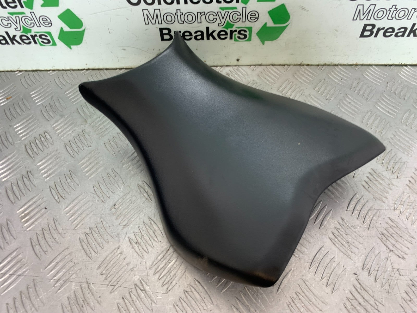 HONDA CBR1000 RR FRONT SEAT YEAR 2008-2011 (CMB1330)