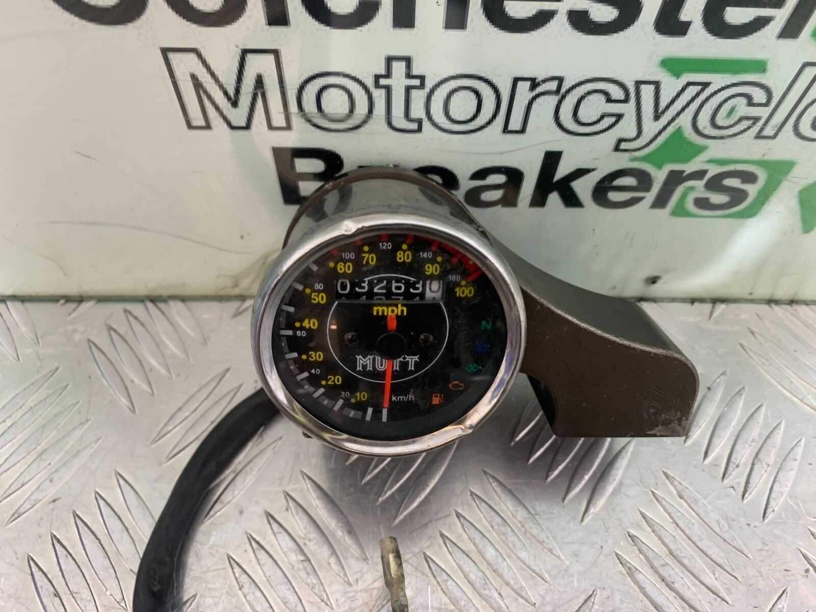 MUTT GT-SS 125 CLOCKS SPEEDO DASH  YEAR 2020- 2024  (CMB1085)