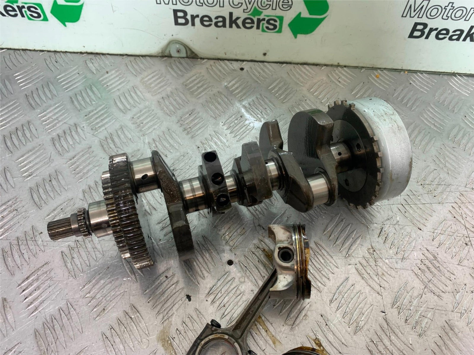 TRIUMPH 1050 SPRINT GT CRANKSHAFT  YEAR 2010-2016 (CMB1250)