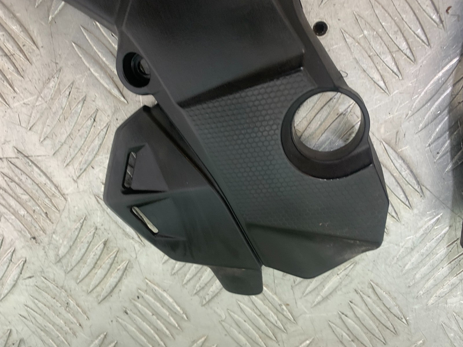 BENELLI BN125 BN 125 LEFT AND RIGHT FRAME COVERS  YEAR 2018-2021 (CMB1194)