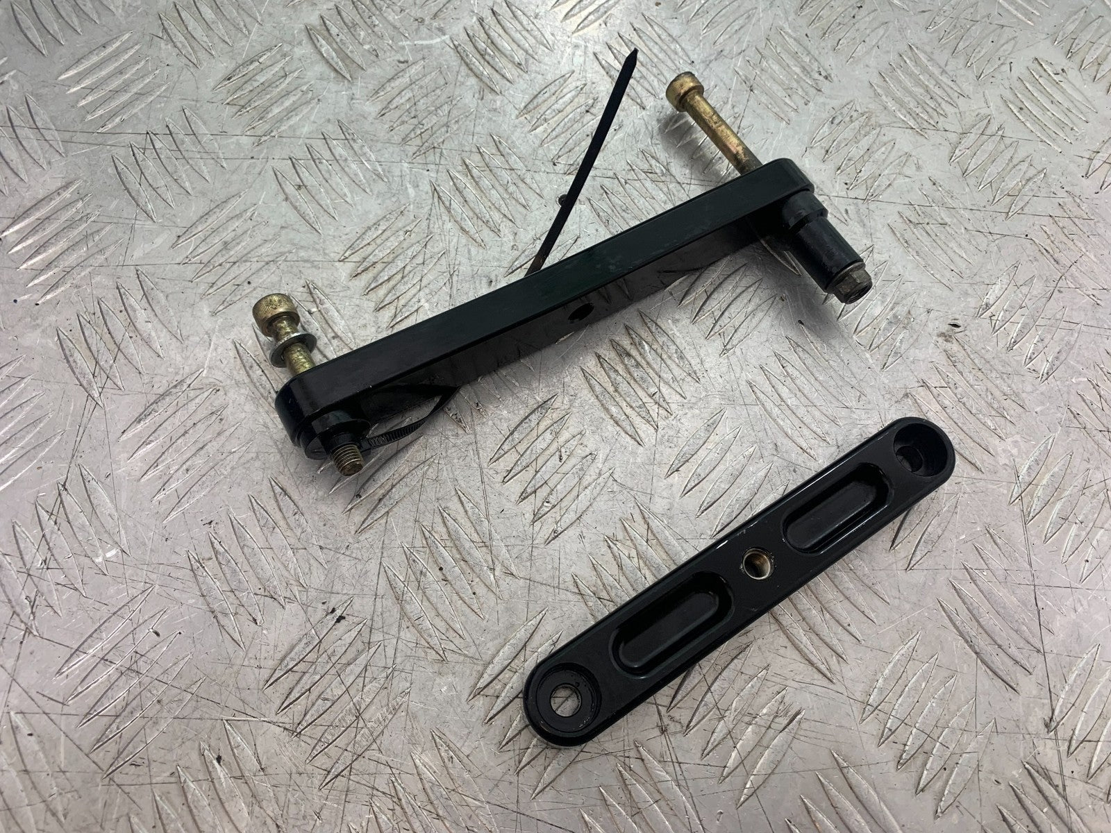 TRIUMPH 675 STREET TRIPLE R CRASH PROTECTOR RAILS  YEAR 2012 (CMB1221)