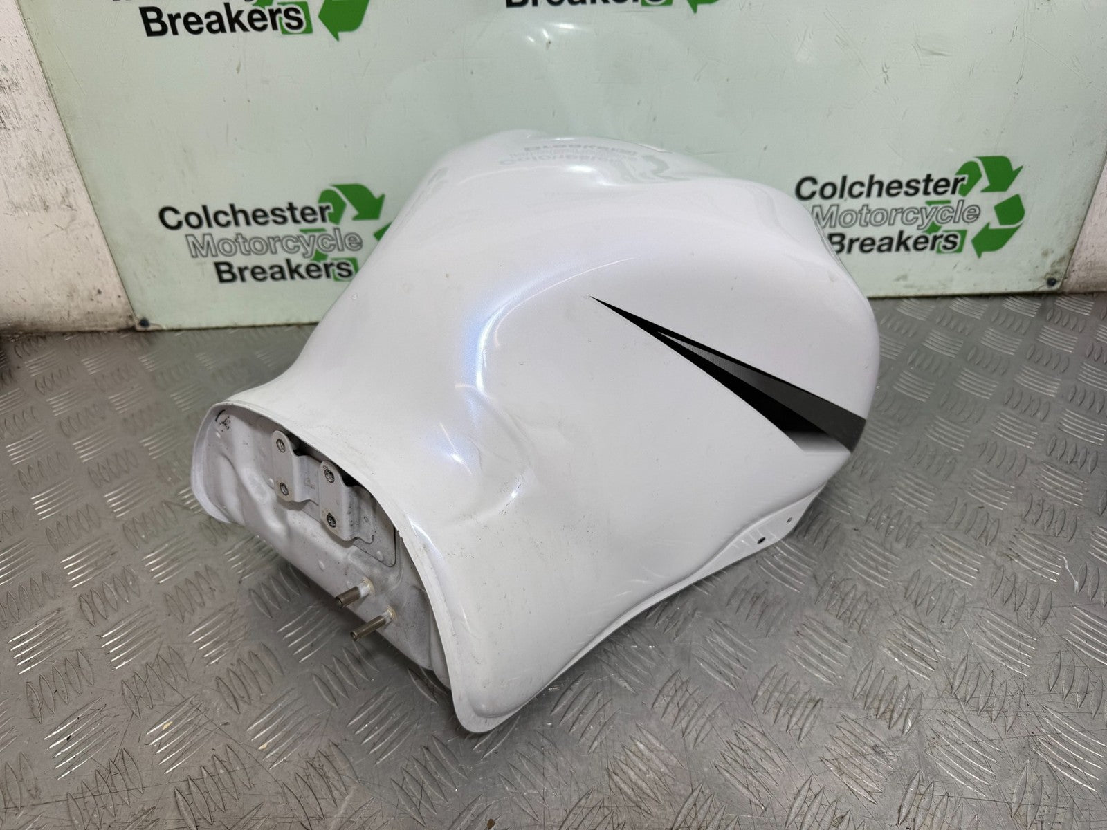 SUZUKI GSXR1300 GSXR 1300 HAYABUSA GEN 2 FUEL PETROL TANK YEAR 2008-2016