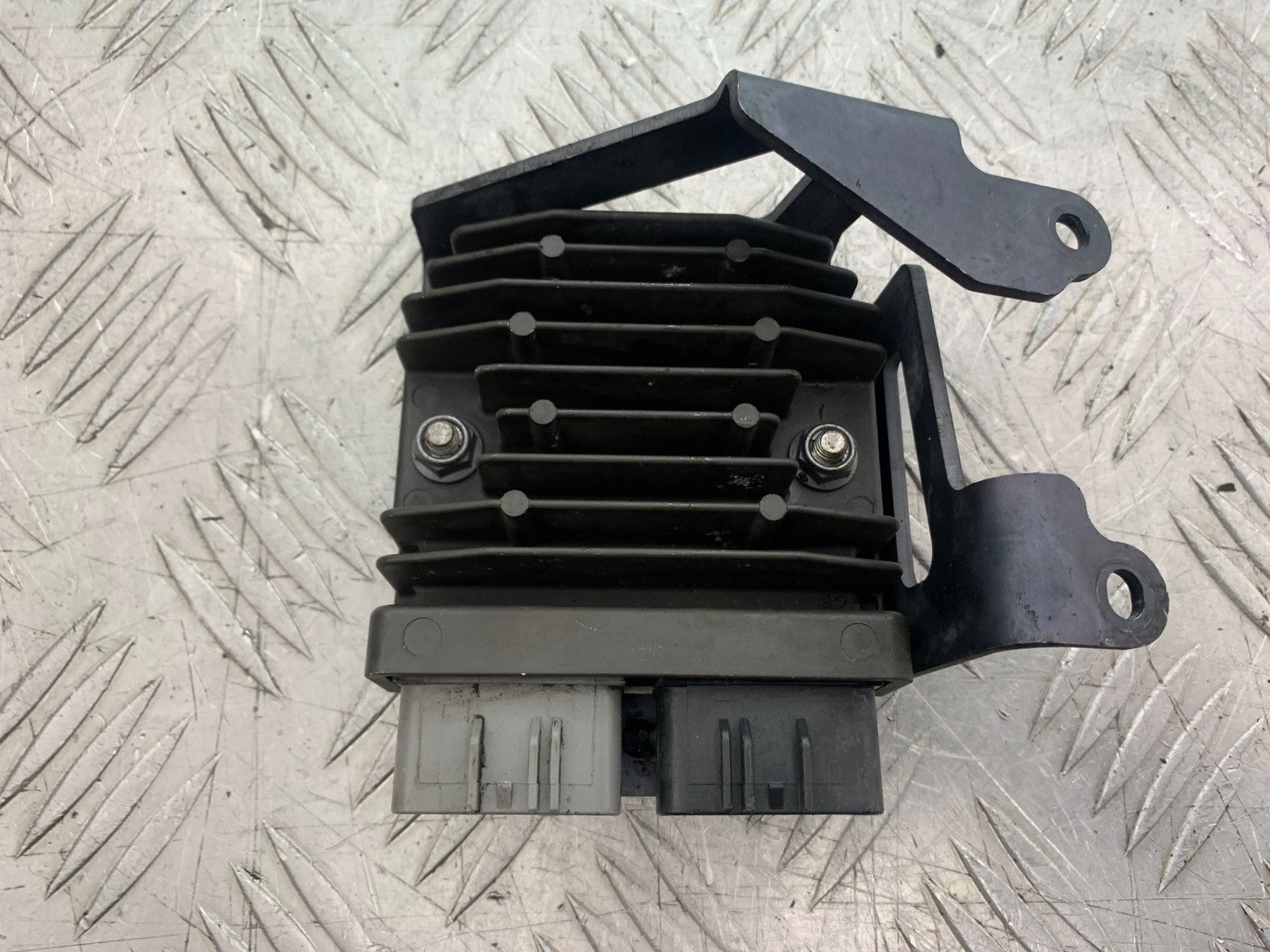 TRIUMPH 675 STREET TRIPLE RX STARTER MOTOR  2015- 2017 (CMB1299)