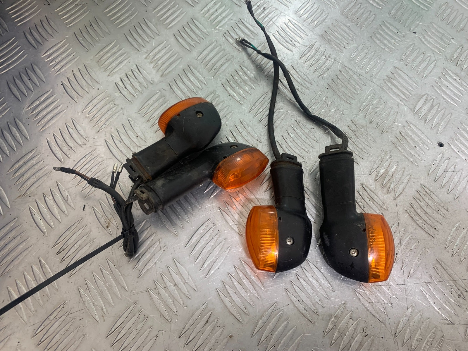 YAMAHA YBR125 YBR 125 FRONT AND REAR INDICATORS YEAR 2010-2017 (CMB1163)
