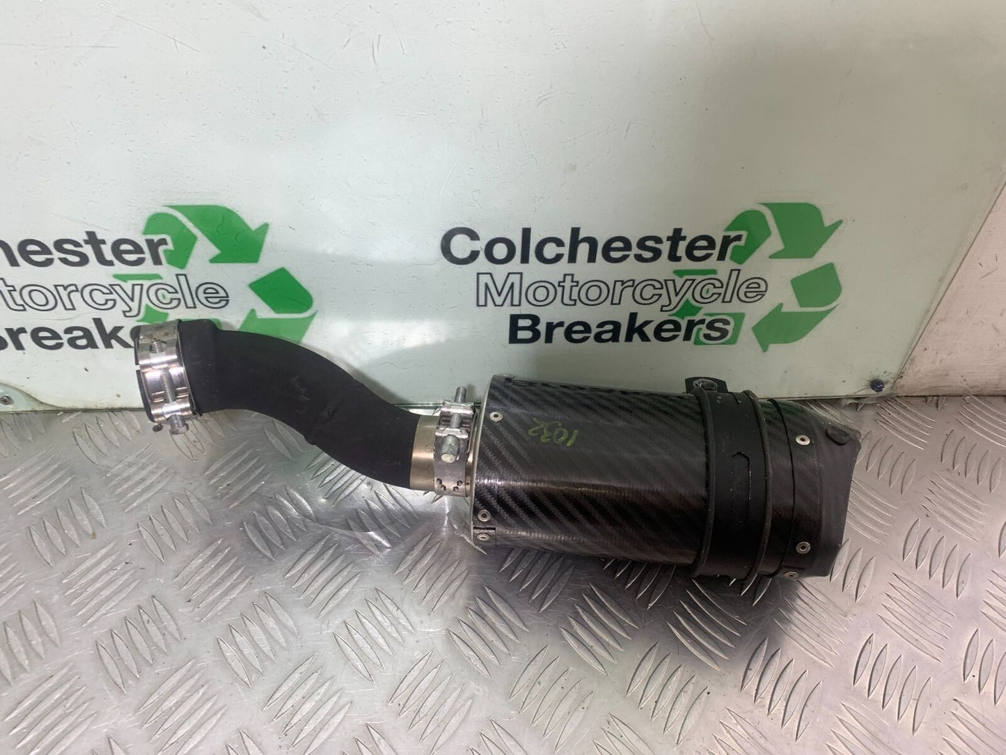 HONDA KAWASAKI SUZUKI KTM YAMAHA CARBON RACE SILENCER  59MM  (CMB1032)