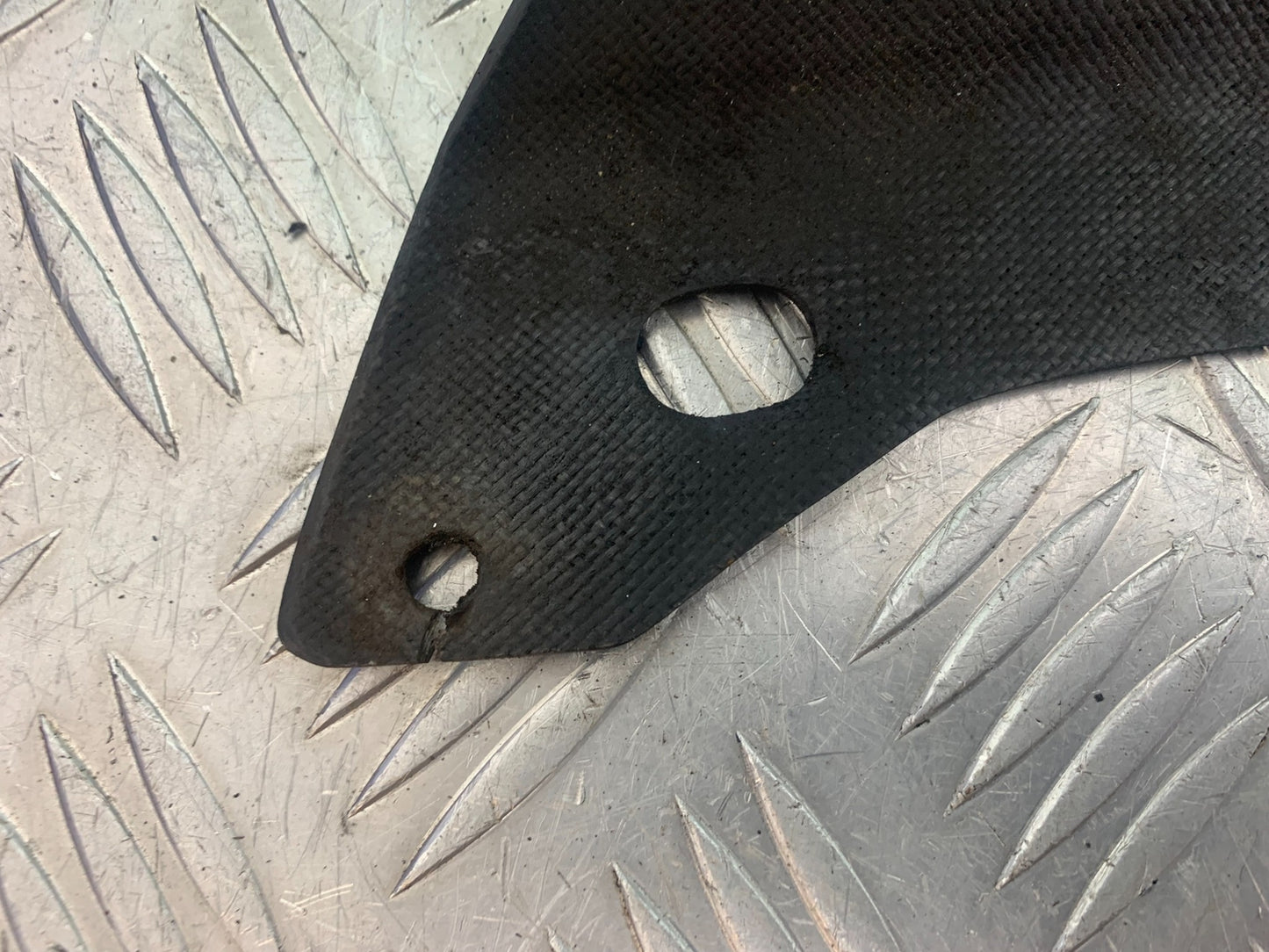 MV AGUSTA 800 F3 CARBON BELLYPAN  YEAR 2013-2016 (CMB1152)