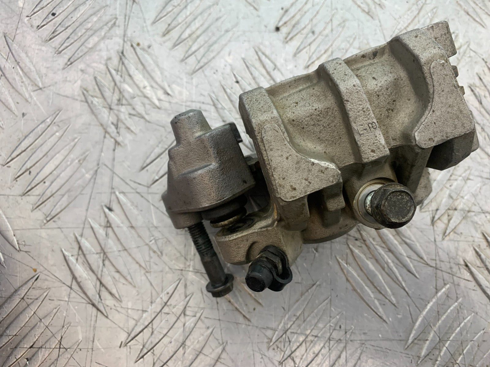 KAWASAKI KXF450 KXF 450 FRONT BRAKE CALIPER (SOLD AS PARTS)   YEAR 2013 CMB1217)