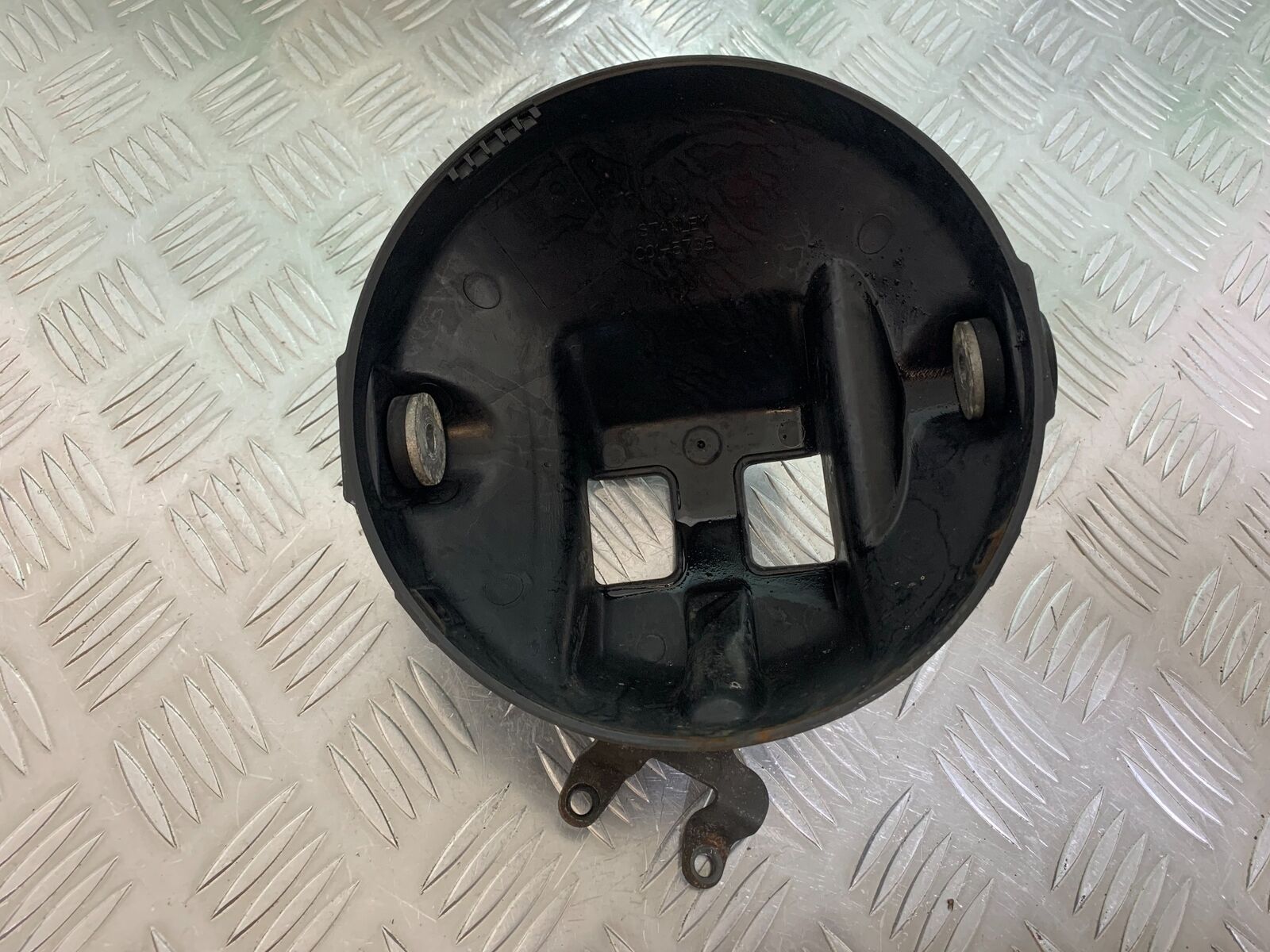 KAWASAKI ZR 750 ZEPHYR HEADLIGHT BACKING  YEAR 1991-95 (CMB1008)
