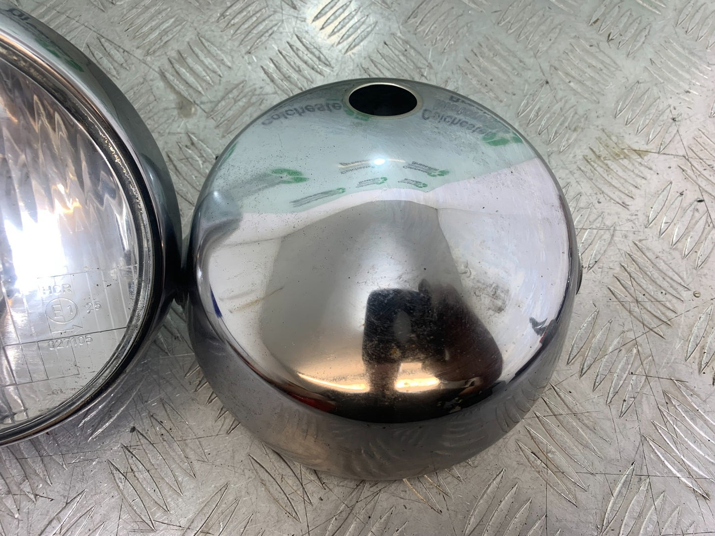 BMW R850 R R850R HEADLIGHT AND BACKING  YEAR 1994-2002 (CMB1170)