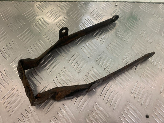 SUZUKI GS750 E GS 750E FRAME BRACKET   YEAR 1979  (STOCK 959)