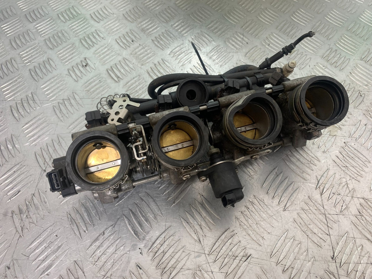 BMW K1300 S K 1300 S THROTTLE BODIES  YEAR 2009-16 (CMB1216)