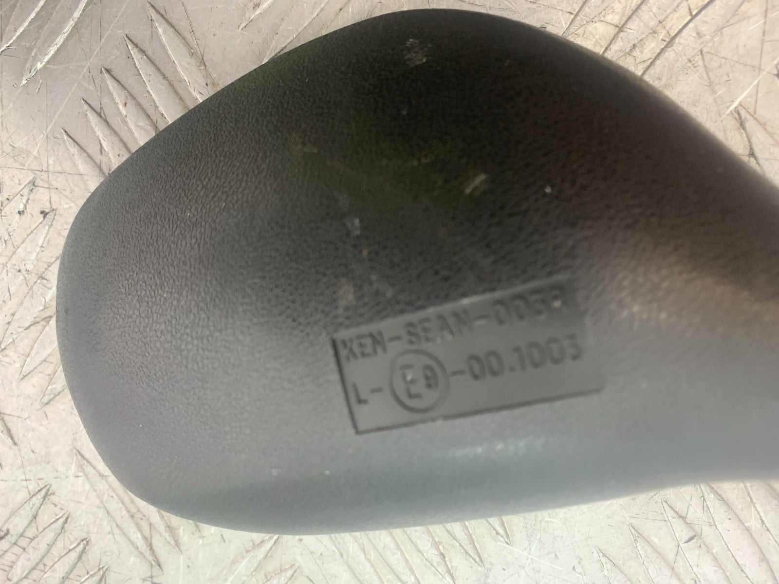 PIAGGIO MP3 250 ie RIGHT MIRROR   YEAR 2007 (CMB1307)
