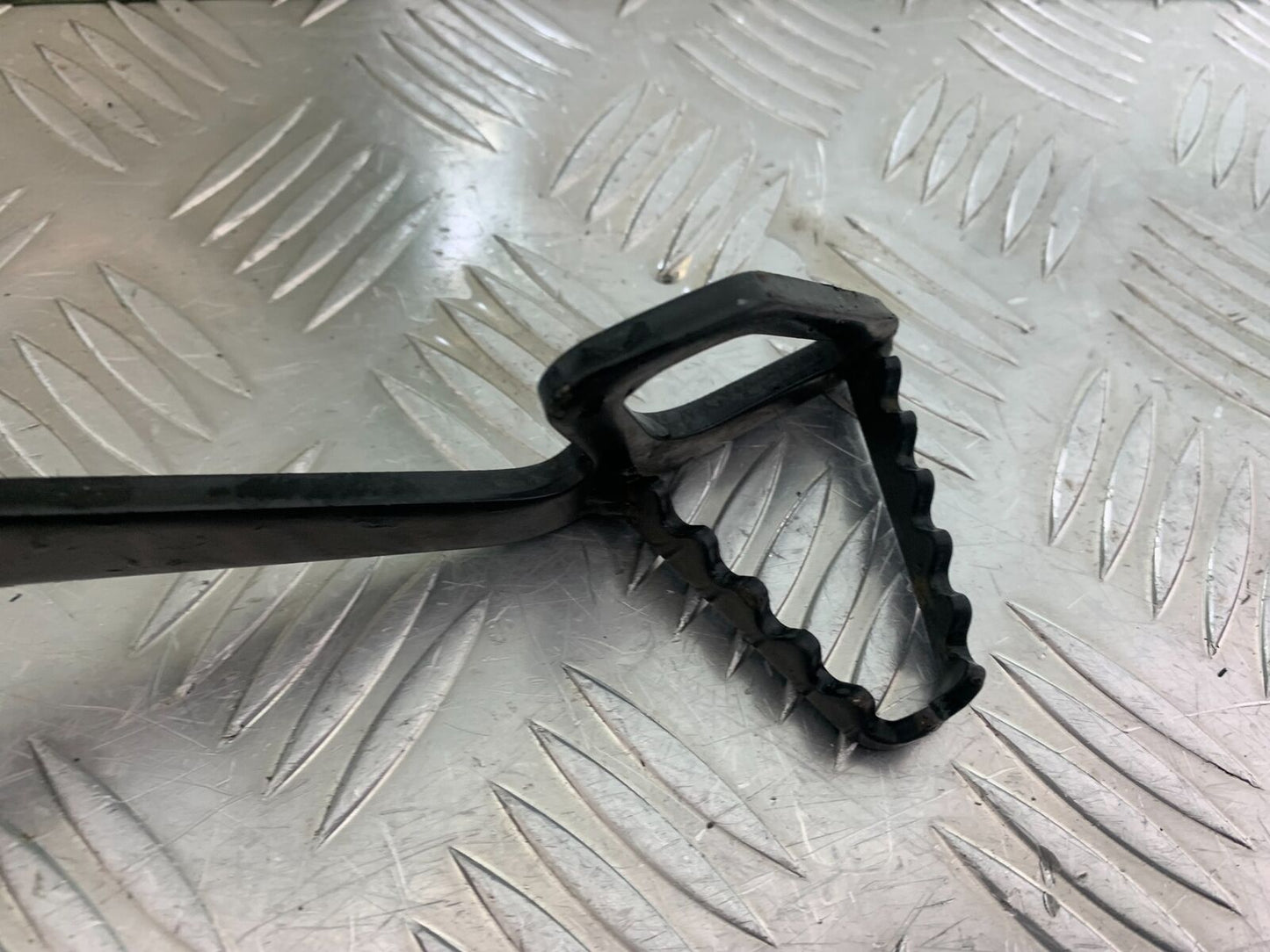 TRIUMPH TIGER 800 REAR BRAKE PEDAL YEAR 2011-2014 (CMB1113)