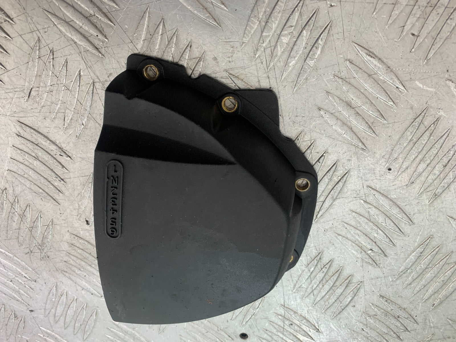 TRIUMPH 1050 SPRINT ST SPROCKET COVER   2003-2011 (CMB1285)