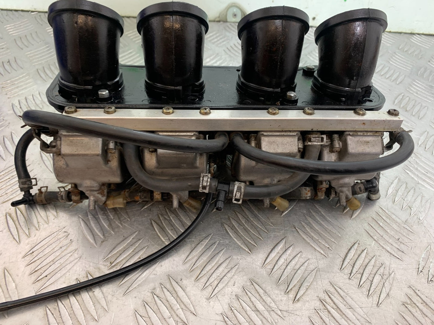 KAWASAKI ZZR1100 D CARBS YEAR 1993-2001 (CMB1189)