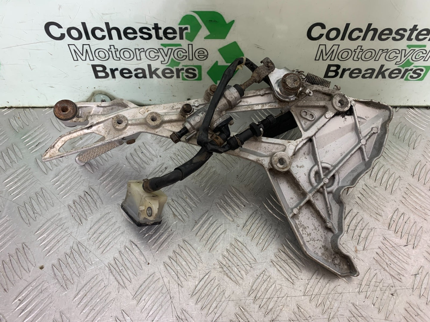HONDA NC700 X  LEFT HANGER  AND PEGS YEAR 2012-2014 (CMB1327)