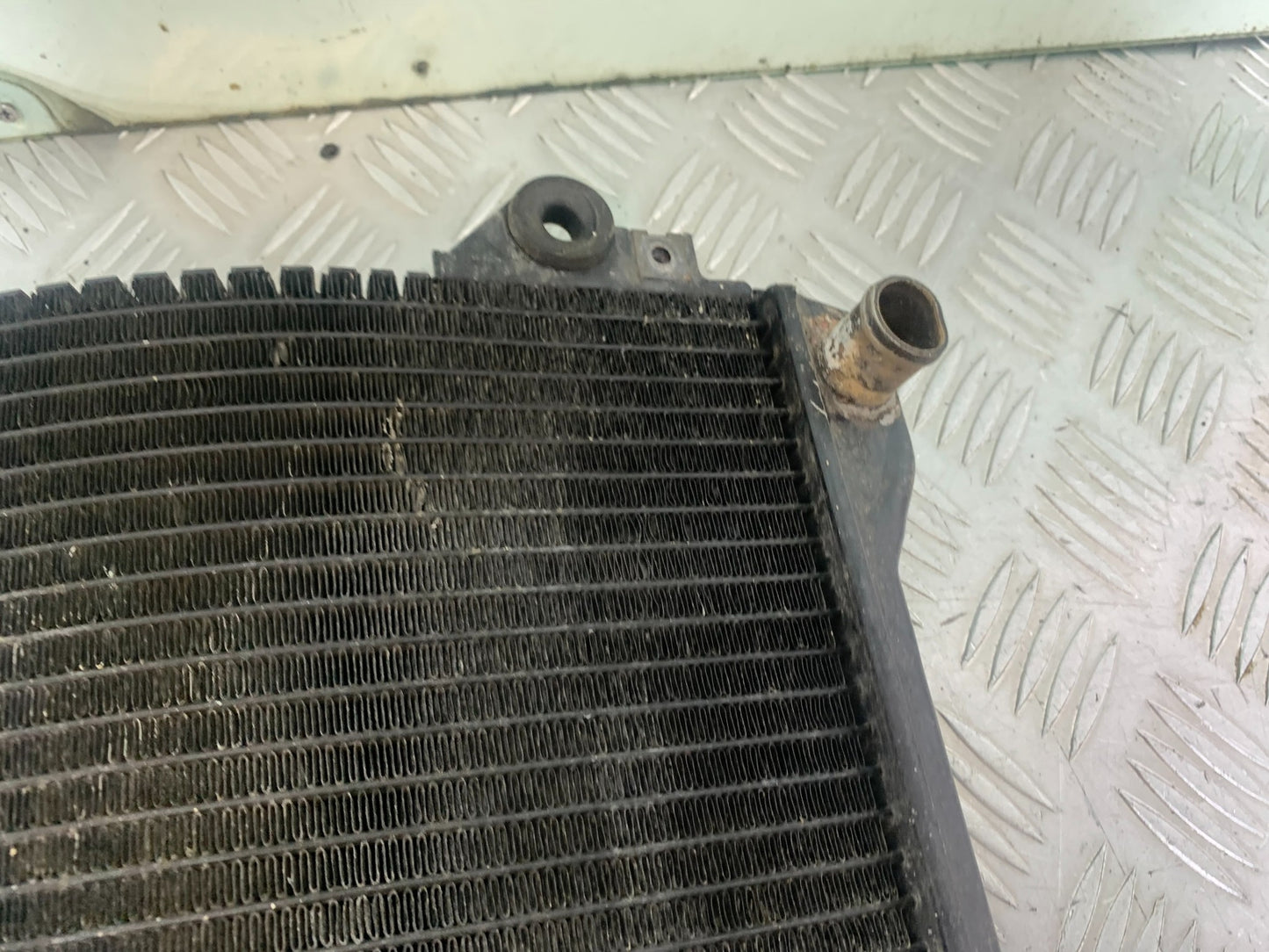 KAWASAKI ZZR1100 D RADIATOR  YEAR 1993-2001 (CMB1164)