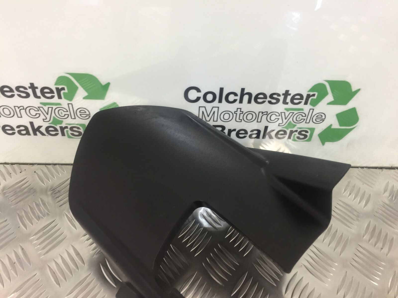 KAWASAKI Z1000 SX REAR HUGGER   YEAR 2011-13 (STOCK 911)
