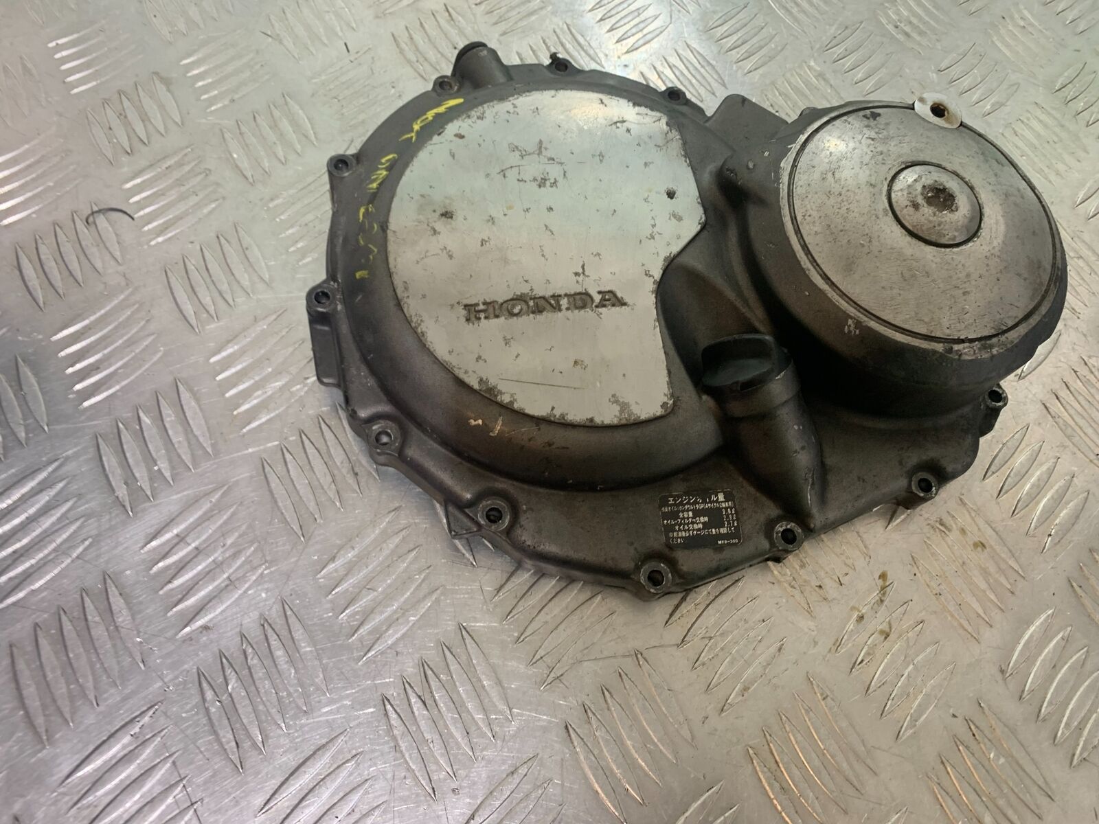 HONDA CB400 CB 400 SUPER FOUR CLUTCH COVER  YEAR 1996 (STOCK 579)