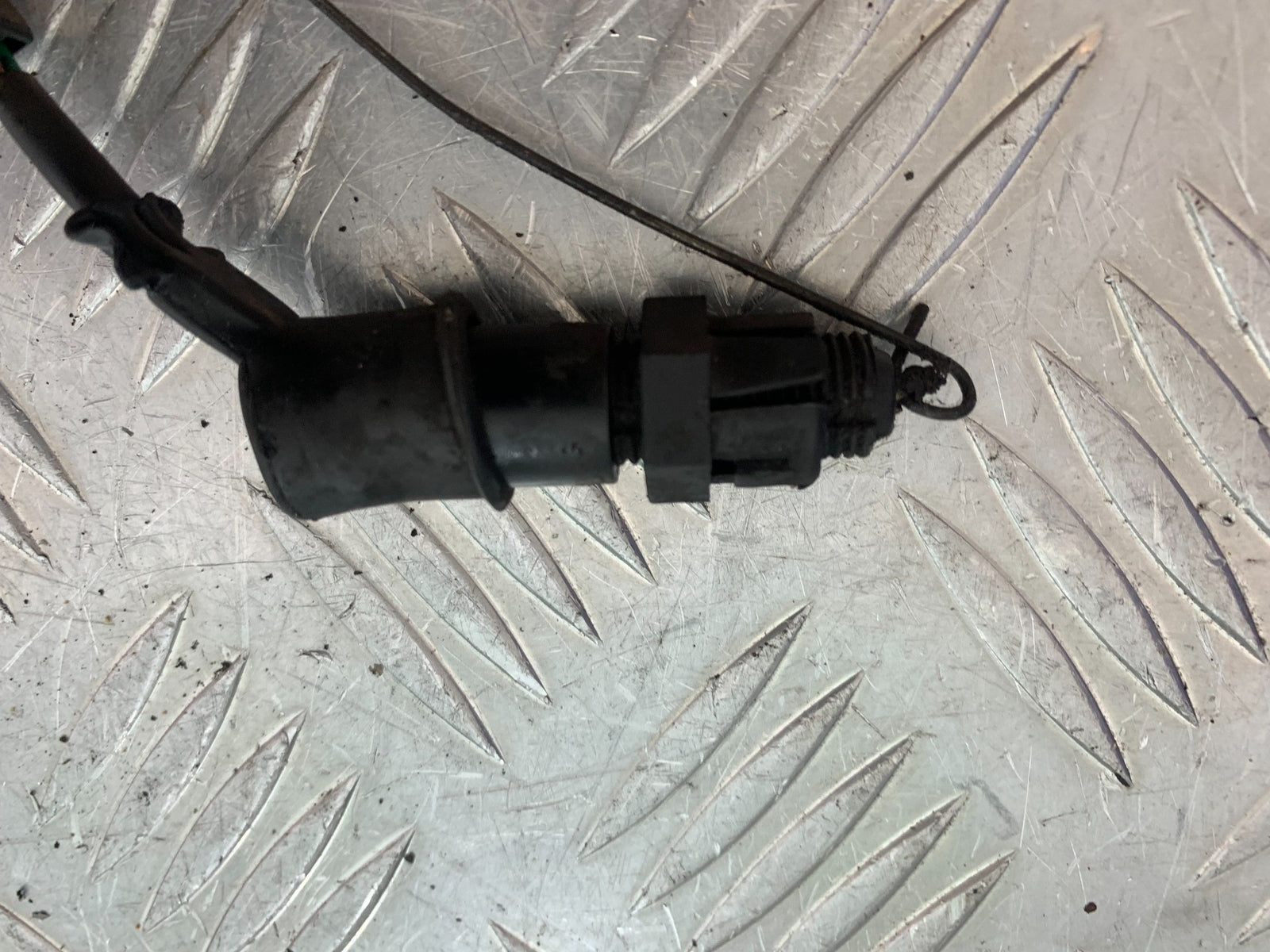 ROYAL ENFIELD BULLET 500 EFI REAR BRAKE LIGHT SWITCH  YEAR 2008 - 2016 (CMB1153)