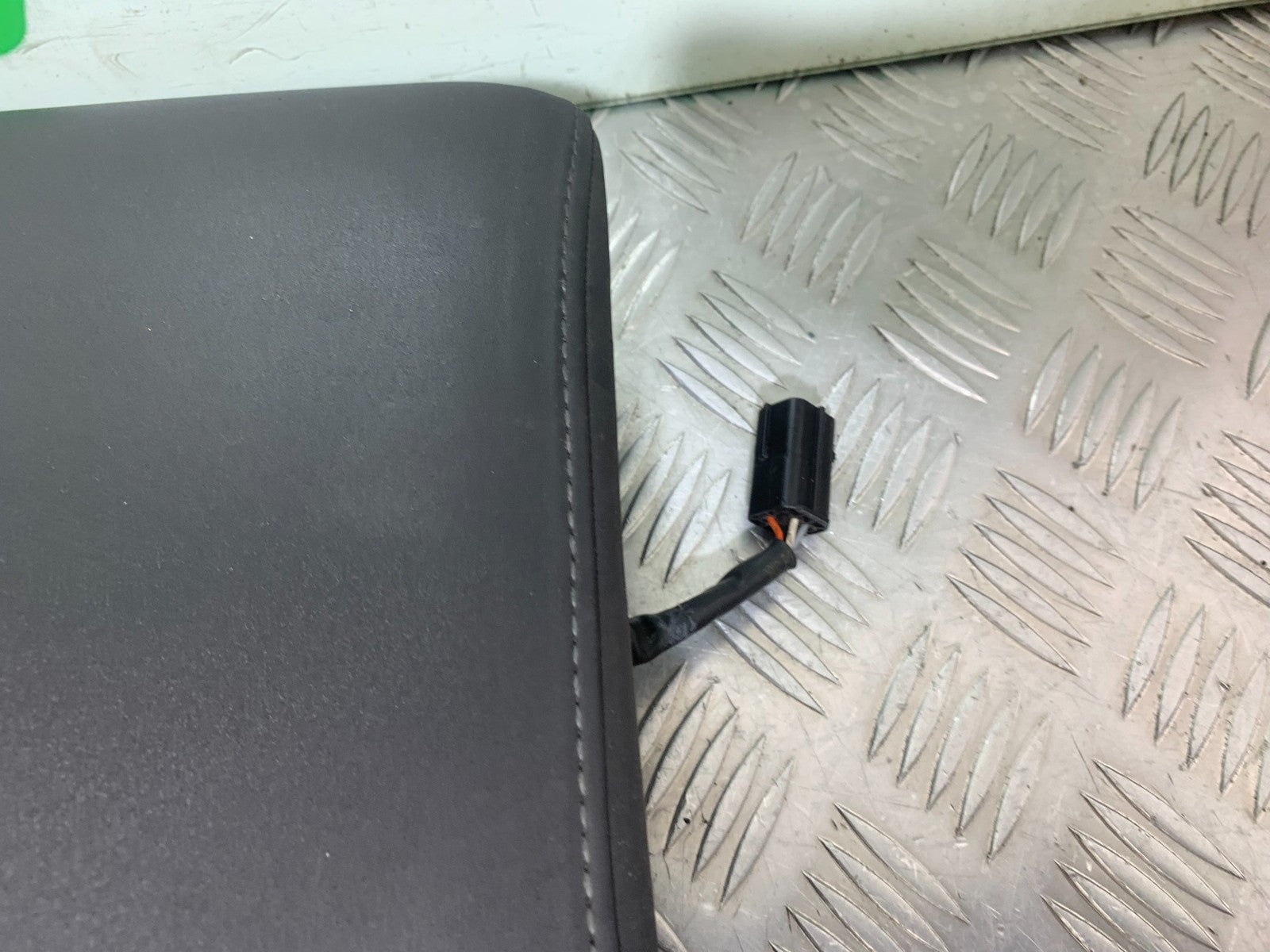 TRIUMPH TIGER 800 XRT HEATED FRONT SEAT  2018-2020 (CMB1193)