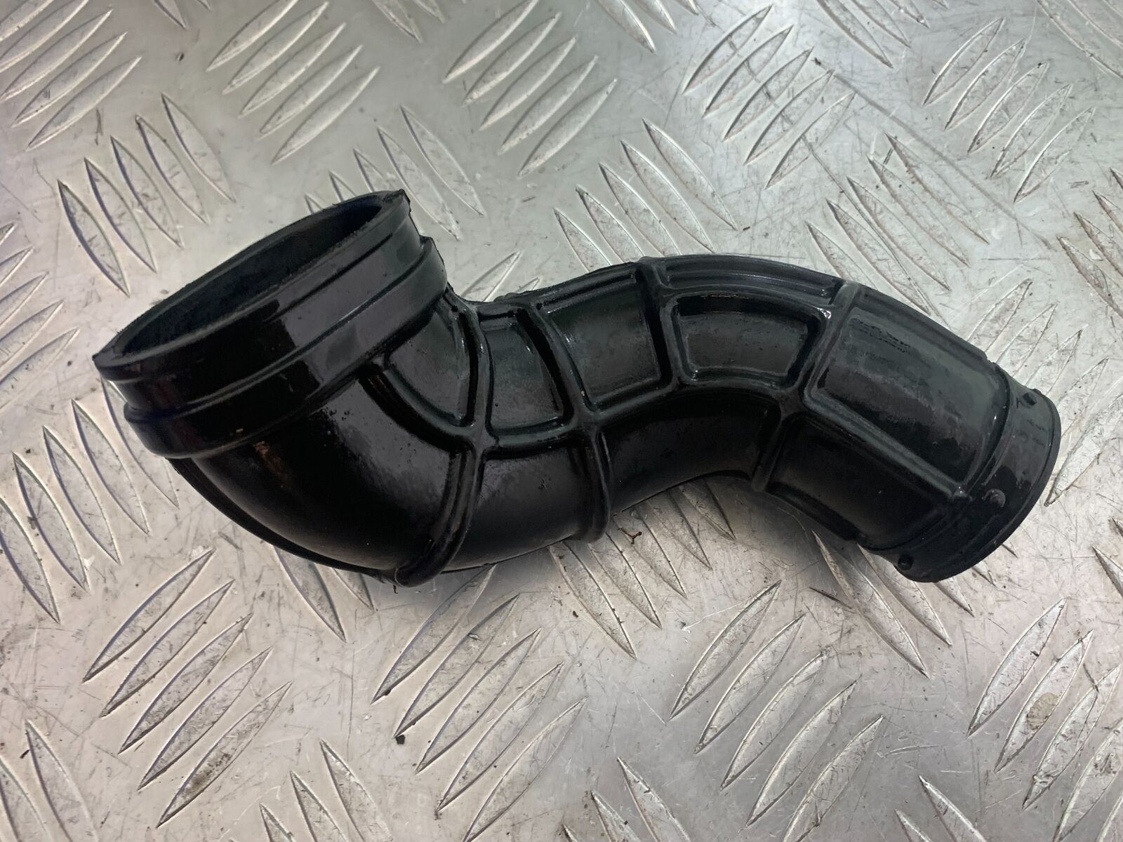 YAMAHA XT125 X XT 125 X AIR BOX TUBE  2005-2011 (CMB1097)