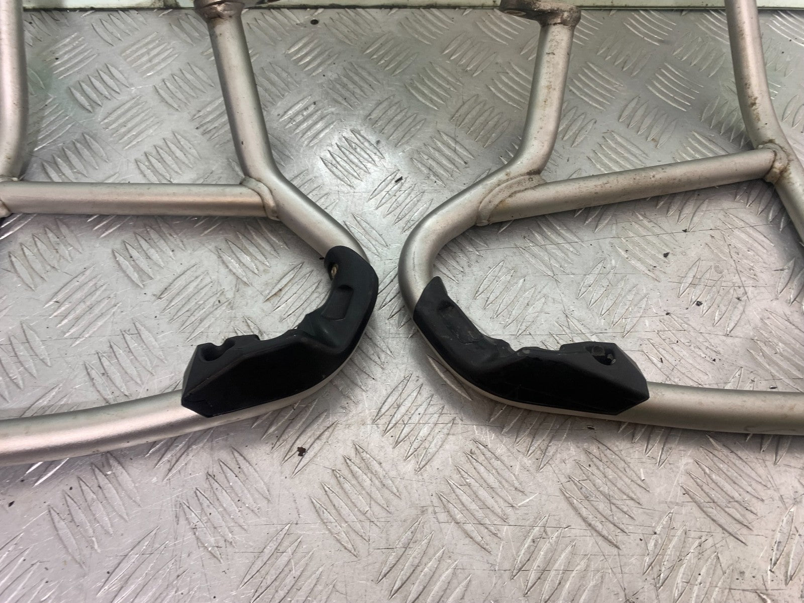BMW R1200 R 1200 GS CRASH BARS YEAR 2013-2016 (CMB1257)