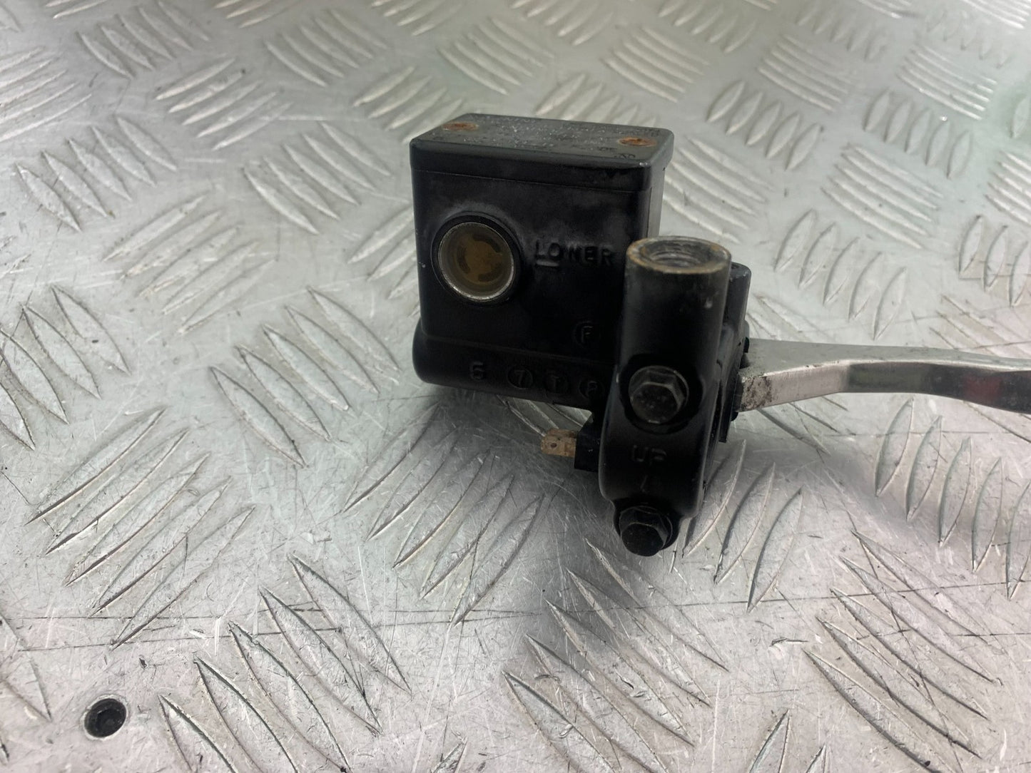 SUZUKI AN 200 UH 200 FRONT MASTER CYLINDER  YEAR 2007-2009 (CMB1256)