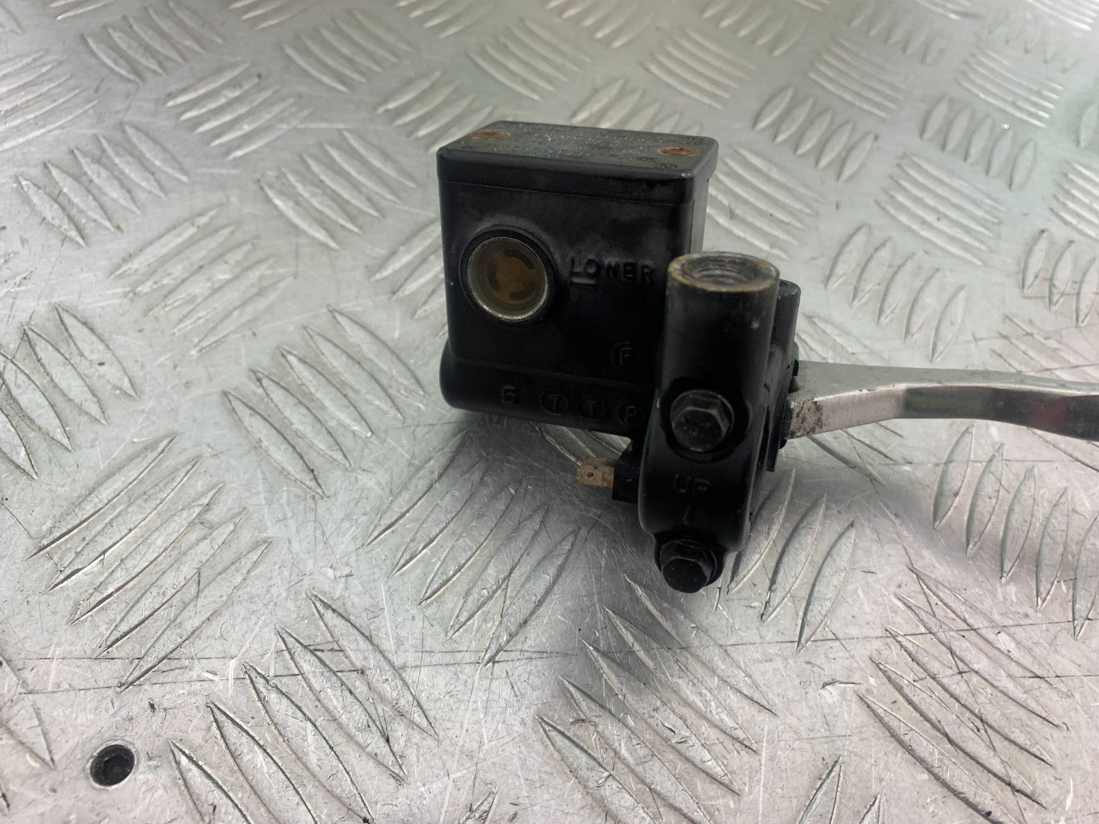 SUZUKI AN 200 UH 200 FRONT MASTER CYLINDER  YEAR 2007-2009 (CMB1256)