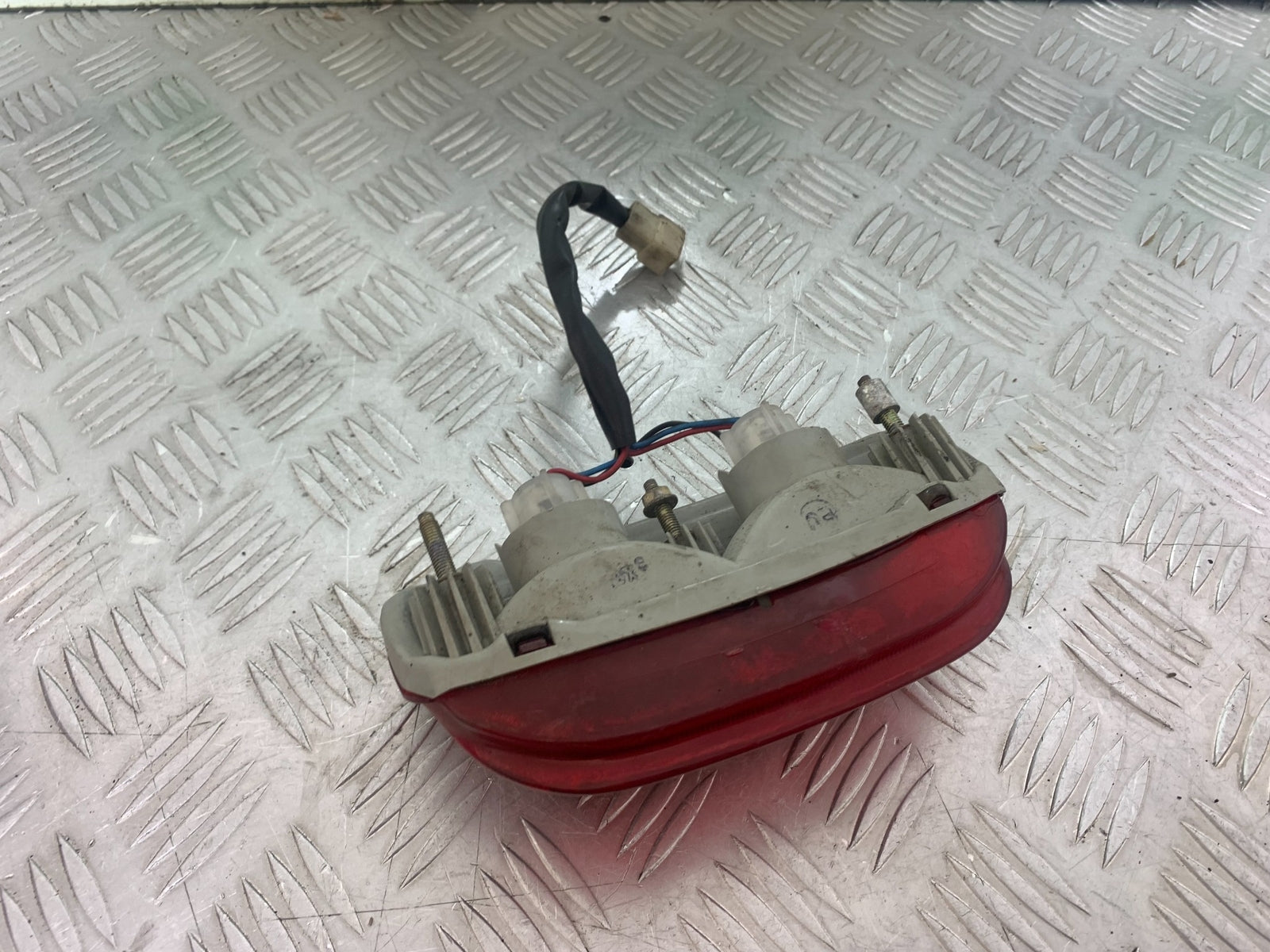 KAWASAKI ZZR1100 D REAR LIGHT  YEAR 1993-2001 (CMB1164)