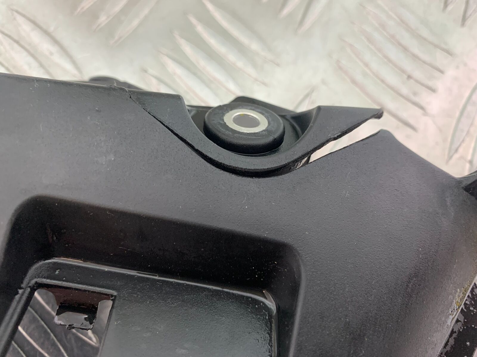 YAMAHA MT09 MT-09 INFILL PANELS  YEAR 2013-2016  (STOCK 997)
