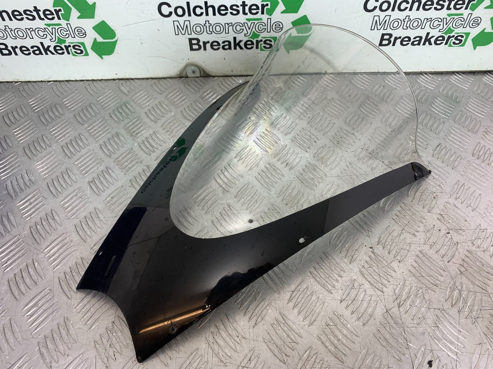 TRIUMPH 1050 SPRINT GT SCREEN  YEAR 2010-2016 (CMB1250)