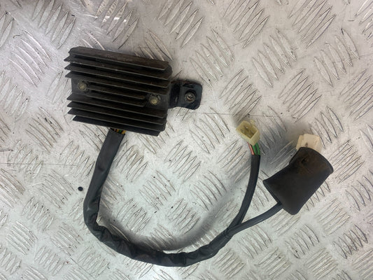 HONDA VTX1300 S-6  REGULATOR  YEAR 2004-09 (CMB1159)