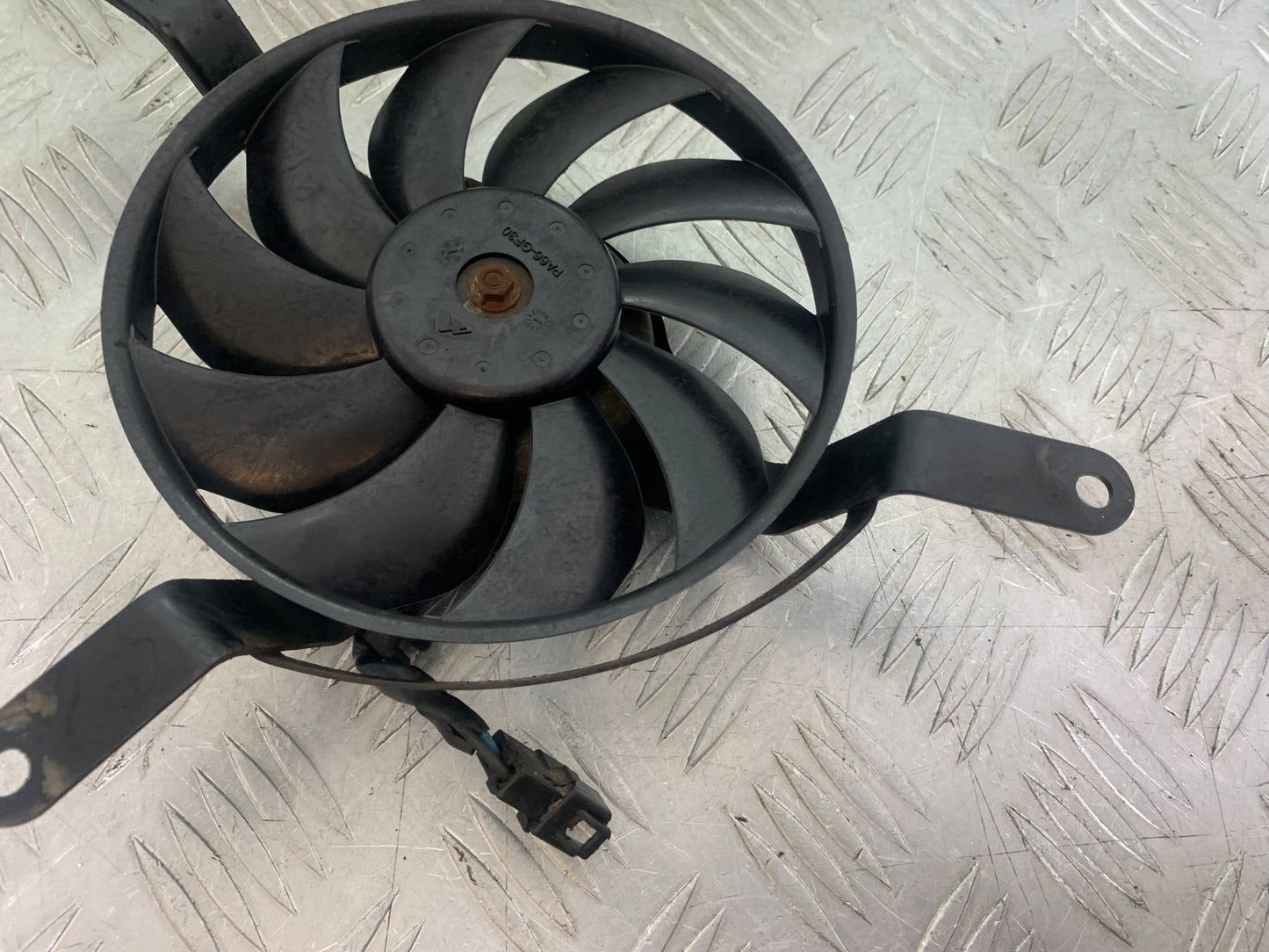 TRIUMPH 675 STREET TRIPLE RADIATOR FAN  2013-2016 (CMB1186)