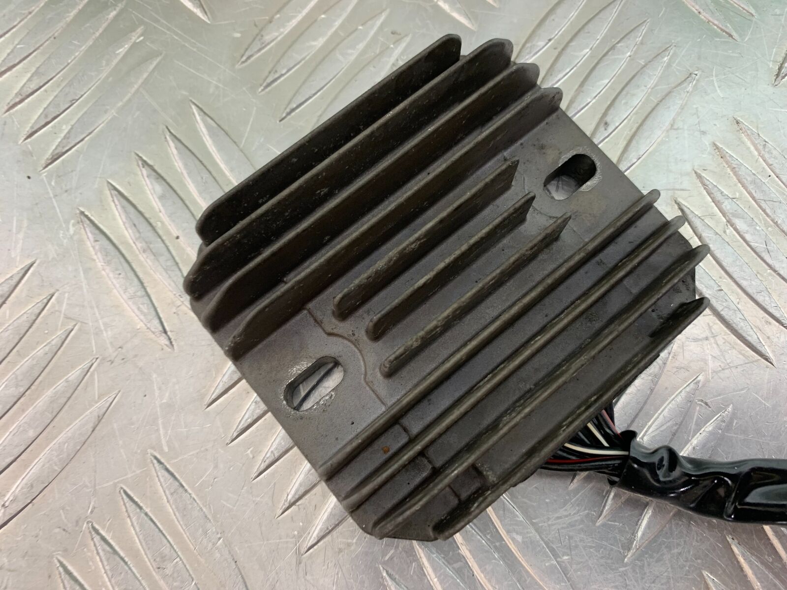 SUZUKI SV650 SV 650 REGULATOR  YEAR 2003-2006 (CMB1024)