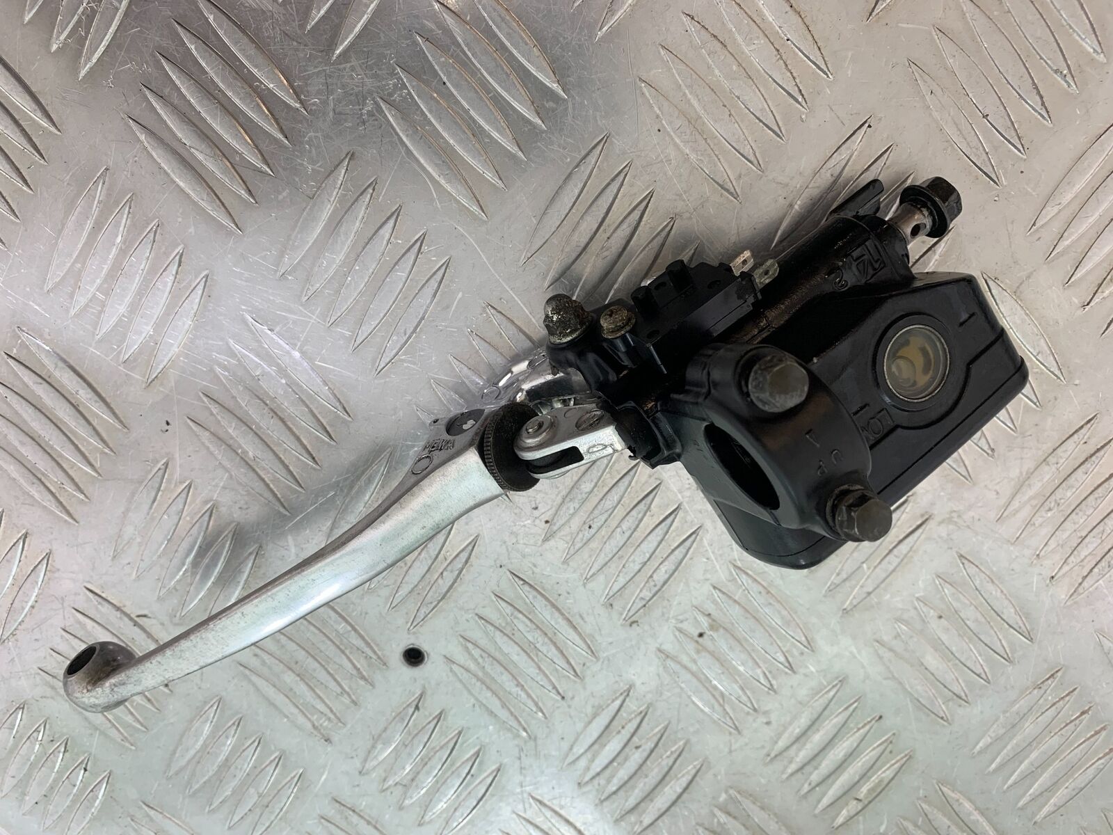 HONDA VFR800 VFR 800 V-TEC FRONT BRAKE MASTER CYLINDER   YEAR 2002 -09 (CMB1012)