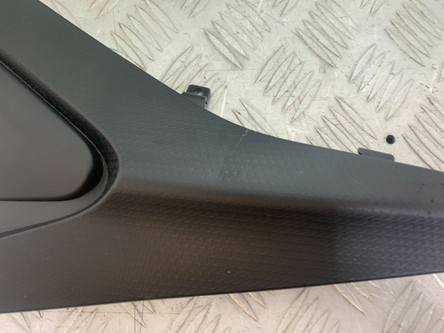 APRILIA RS660 RS 660 LEFT SIDE INFILL COVER  YEAR 2020-2024 (CMB1202)