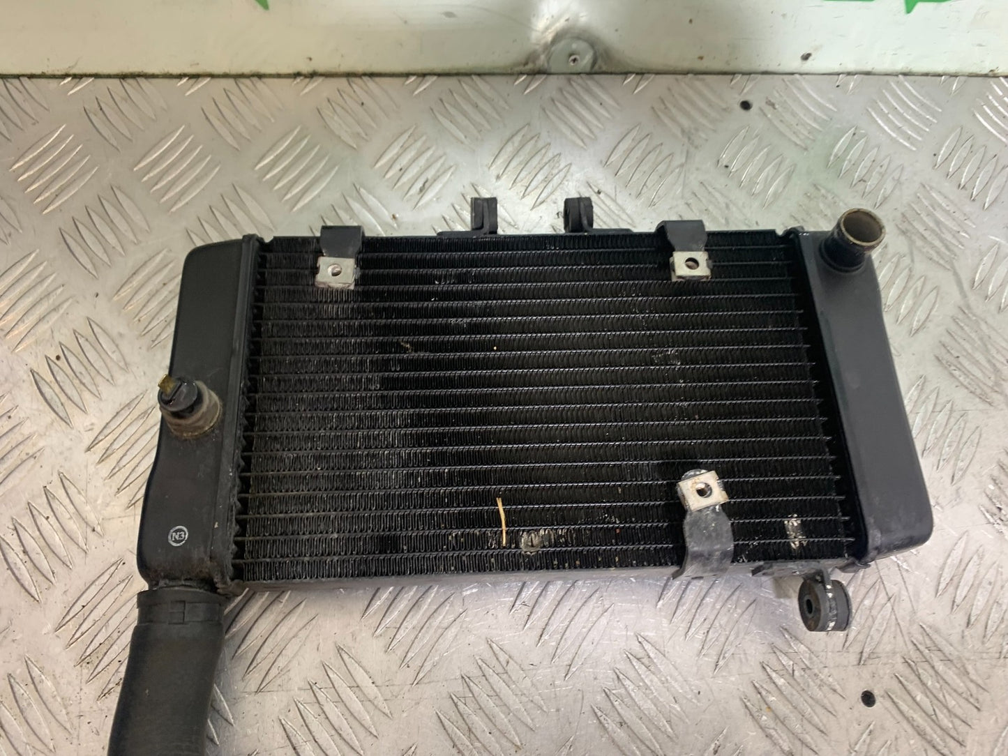 HONDA NT650 V DEAUVILLE RADIATOR  YEAR 1998-01 (CMB1320)